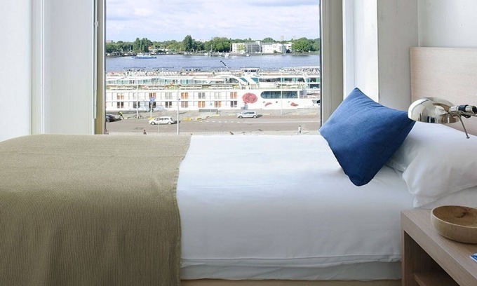 Nieuwmarkt en Lastage Apartment | Exceptional Residence With River View Minutes To The Nieuwmarkt