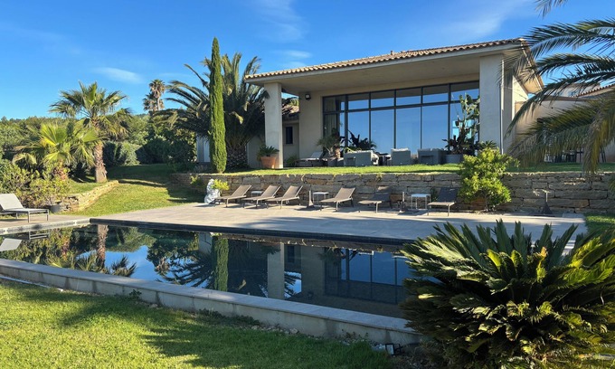 La Cadiere-d'Azur Villa | Exceptional villa with sea and countryside view