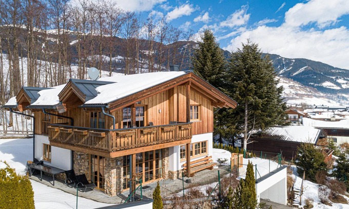 Walchen Ski Chalet | Exclusive and attractive chalet with wellness