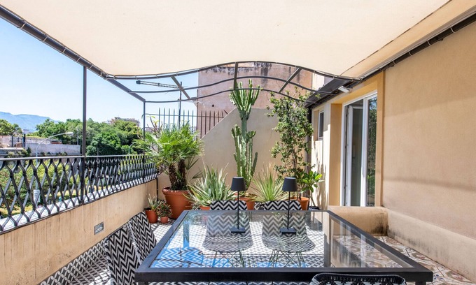 Albergheria Apartment | Exclusive Normanni Apartment with Terrace by Wonderful Italy
