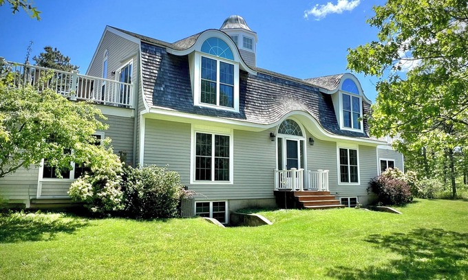 Edgartown House | Exclusive Oyster Pond Retreat With Private Beach Access and New Gourmet Kitchen