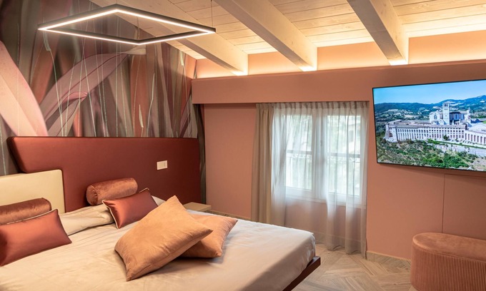 Rivotorto Apartment | Exclusive suite in Assisi with indoor whirlpool and steam room