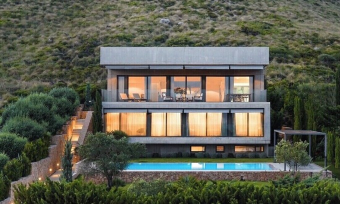 Puerto de Pollensa Villa | EXCLUSIVE VILLA OVERLOOKING THE BAY OF Puerto Pollensa