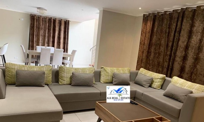 Lusaka Apartment | Executive 3 bedroomed fully furnished apartment for rent in Salama park