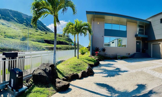 Hawaii Kai House | Executive Balinese Vacation Home in Hawaii Kai