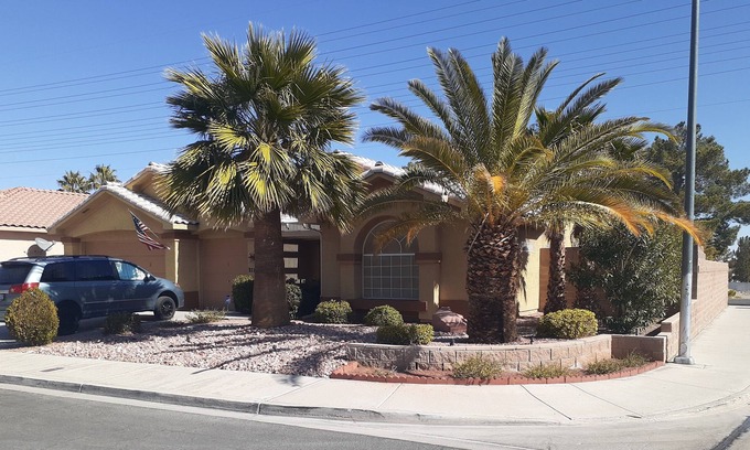 Canyon Gate House | Executive Home, 10 Min. to Las Vegas Strip, Red Rock National Park, Summerlin
