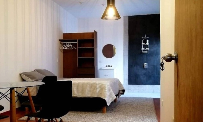 Juarez Municipality House | Executive Studio - 15 min. from US Consulate | Flexible Check-in