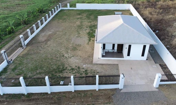 Nadi Villa | Executive Two Bedroom Villa For Hire in Nadi