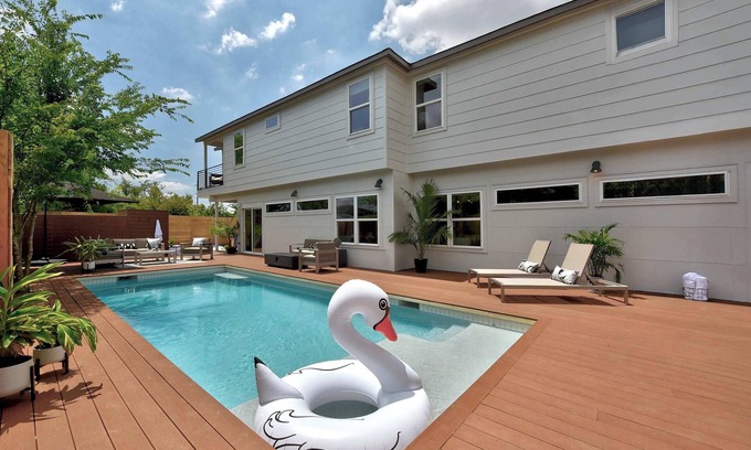 East MLK House | Expansive Luxury Escape | Private Pool