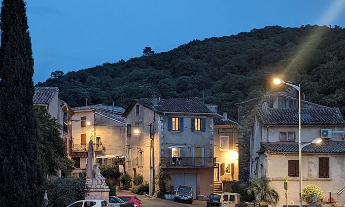 Saint-Nazaire-de-Ladarez House | Experience the charm of the south of France in this vacation home with a warm atmosphere.