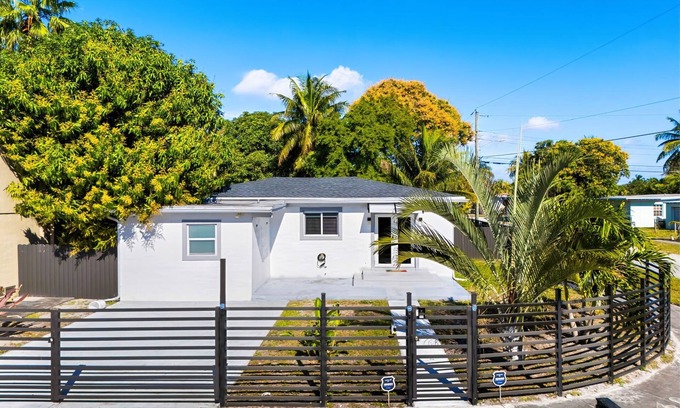 Miami Shores House | Experience All of Miami at #ThePalmsAtNoMi