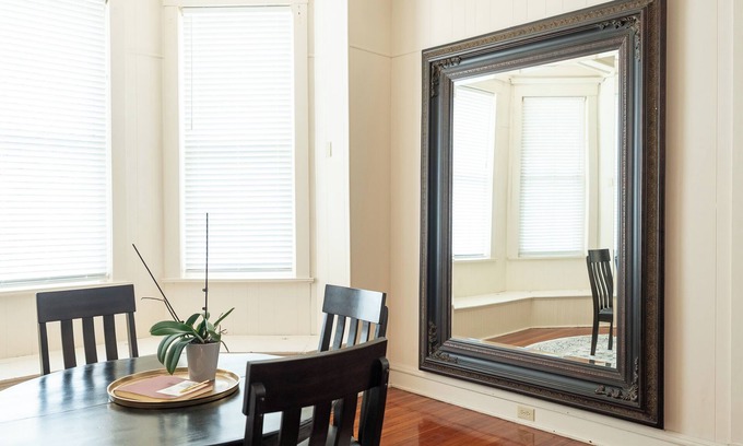 Jefferson City House | Experience Historic Elegance in the Heart of Missouri’s Capital City