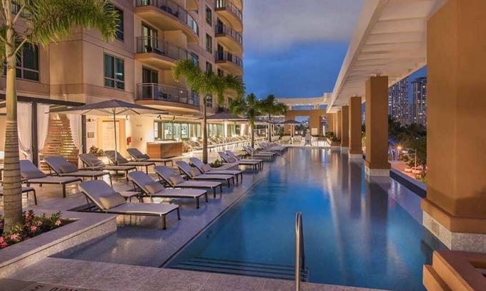 Waikiki Resort | Experience Island Luxury at The Grand Islander by Hilton Grand Vacations -1 Bd.