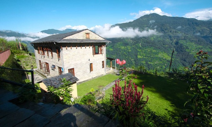 Lumle Cottage | Experience luxury in this stunning villa with views and a private chef