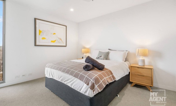 Port Melbourne Apartment | Experience Port Melbourne on Delightful Dow Street