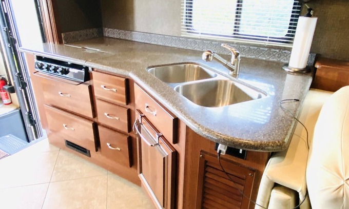 Porterville House | Experience THE RV Life