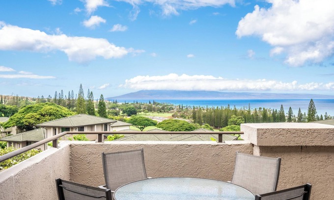 Kapalua Condo | Experience Unmatched Comfort with Magnificent Panoramic Views and AC!