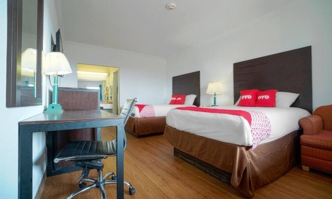 Kingsville Hotel | Explore From This Pet Friendly Unit Near Loyola Beach And Texas A&M