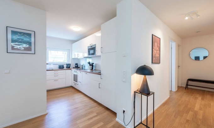 Holzgerlingen Apartment | EXQUIS 2BR Artistic Apartment TAO I Garden I Panzer Kaserne I Parking I Familly