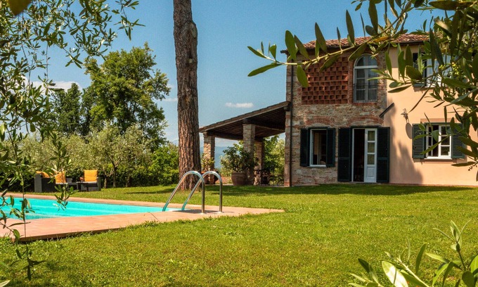SantʼAndrea di Compito House | Exquisite Cottage Al Biancalana Lucca/Tuscany