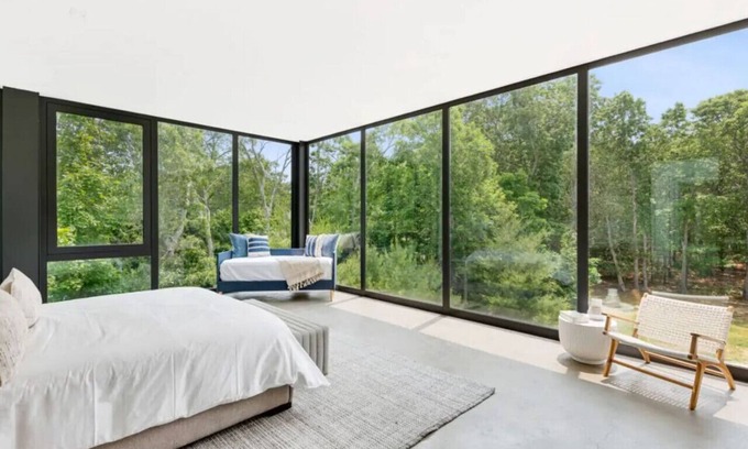Springs House | Exquisite East Hamptons l Heated Pool & Hot Tub