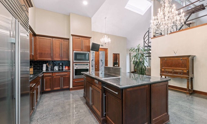 Clodine House | Exquisite house with loft and great swimming pool