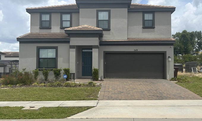 Haines City Condo | Exquisite Retreat: Luxurious 4BR Pool Home in Gated Balmoral Resort