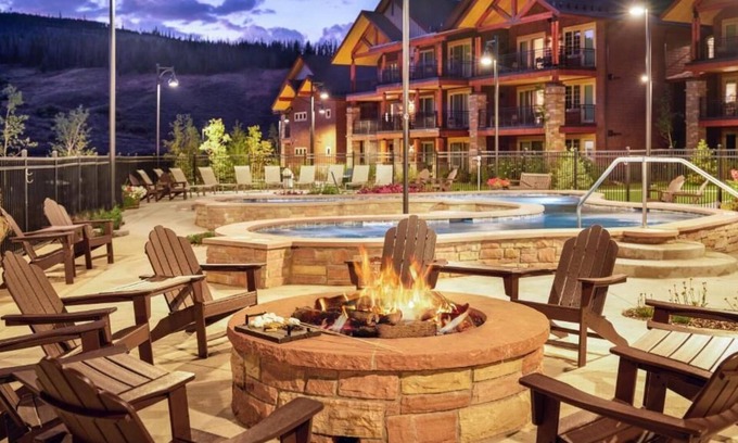 The Highlands House | Exquisite Upscale Oasis · Ski Resort