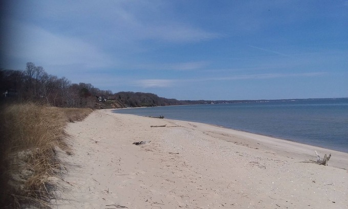 Calvert Beach-Long Beach House | Extended Stay By Chesapeake Bay