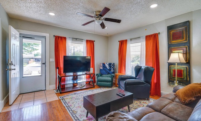 Pueblo House | Extended Stay Home 3 Mi to Dtwn Pueblo