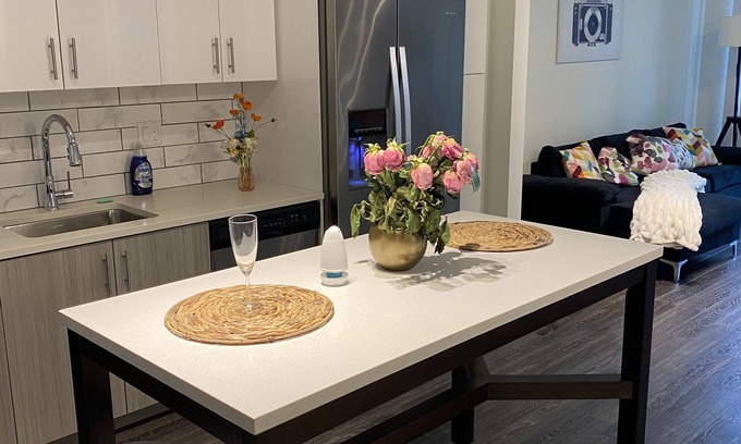 Midtown Apartment | Extravagant Atlanta Home