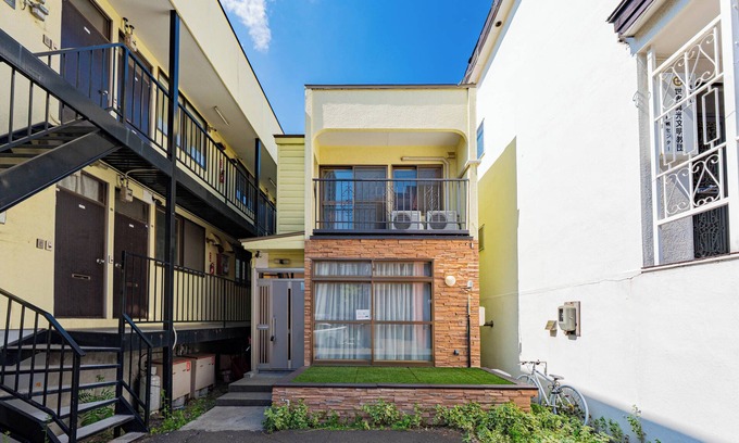 Kita Ward House | Extreme