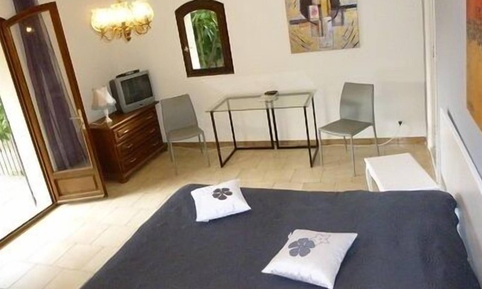 Soveria Apartment | F1 Garden level surrounded by nature and close to Corte