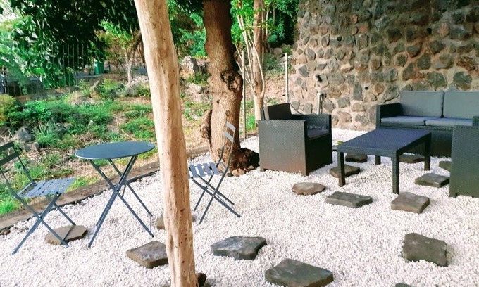 Piton Saint-Leu House | F2, whole housing, in Piton Saint-Leu
