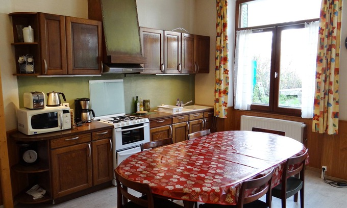 Mont-Dore Apartment | F3 of 57 m² on garden level, near Thermes, private parking