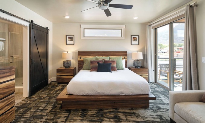 Moab South Valley Condo | F5&F8: Sage Creek Resort "Combined 2 Unit Rental"