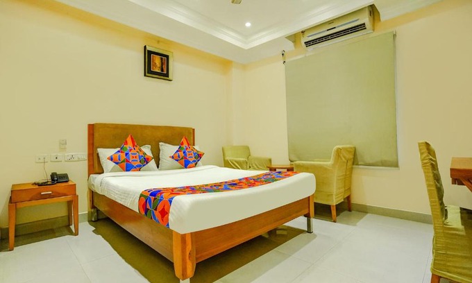 Kodambakkam Hotel | FabHotel G Star