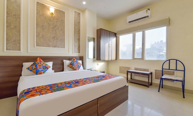 Durgapura Hotel | Fabhotel Majestic Heights