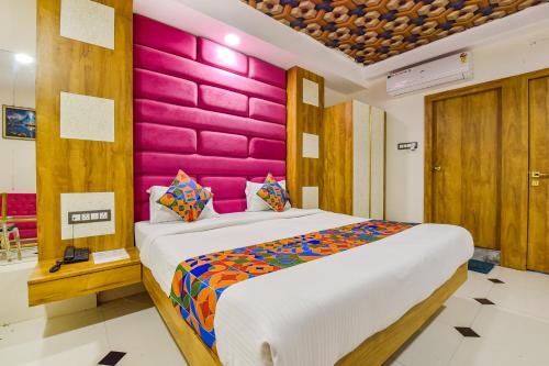 Rau Hotel | FabHotel Signor