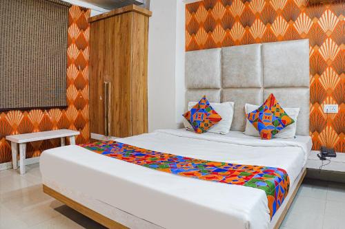Bhopal Hotel | FabHotel The Pannies
