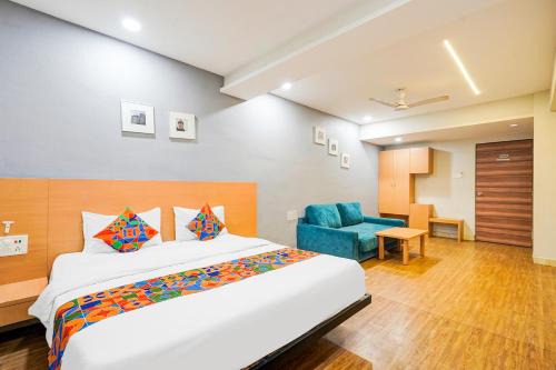 Surat Hotel | FabHotel The Park View