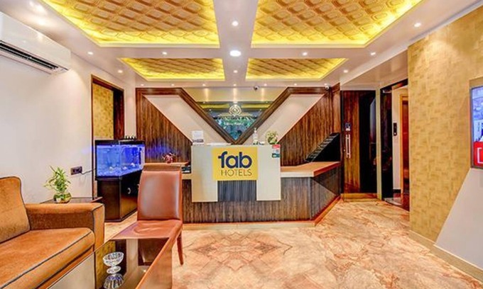 Indiranagar Hotel | Fabhotel The Rameshwaram
