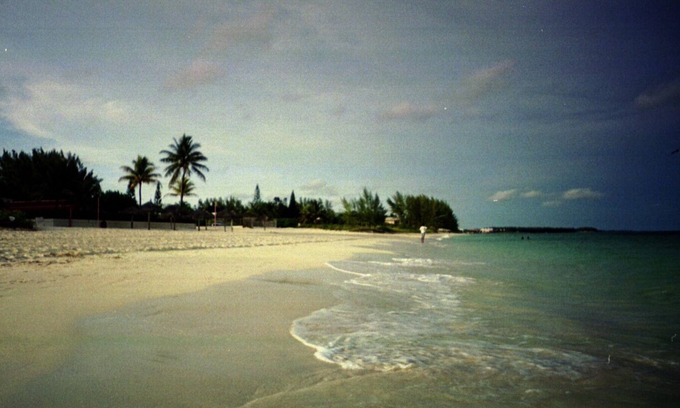 Williams Town Apartment | Fabulous and friendly vacation accomodation