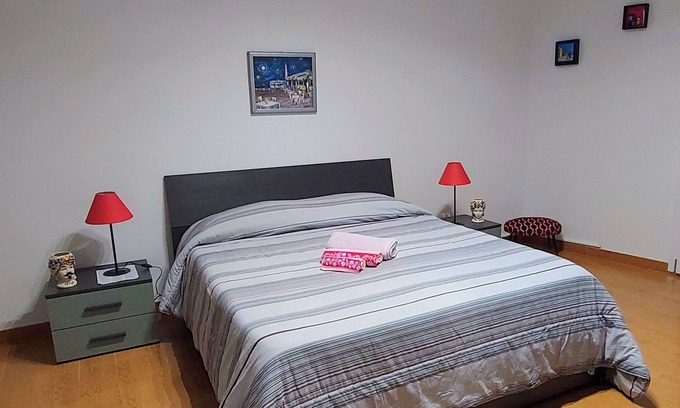 Augusta Apartment | Fabulous apartment, sea view ideal for families & groups of friends.