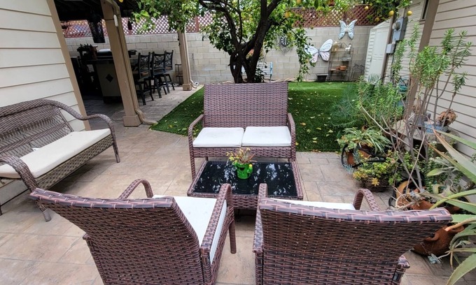 Grandview Cottage | Fabulous guest house just minutes away from anything you would need!