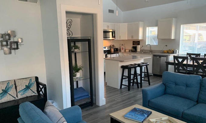 Governmental Mall House | Fabulous Home on Fillmore