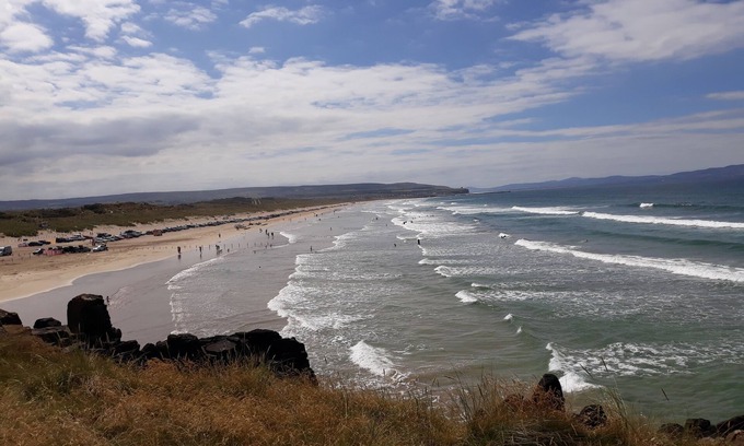 Portrush House | Fabulous house stunning sea & golf views /excellent location NITB approved