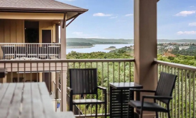 Northshore On Lake Travis Condo | Fabulous lake view lake view in Texas hill country your getaway awaits.