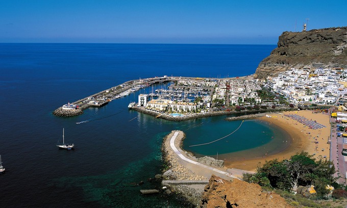 Playa de Mogan Apartment | Fabulous luxury apartment 50 meters from the beach in Mogan