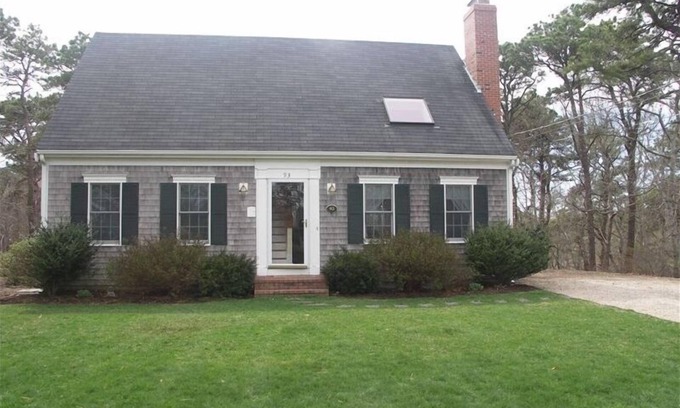 South Chatham House | Fabulous Quiet Cape, Close to Beach, Central Air, Perfect for Families